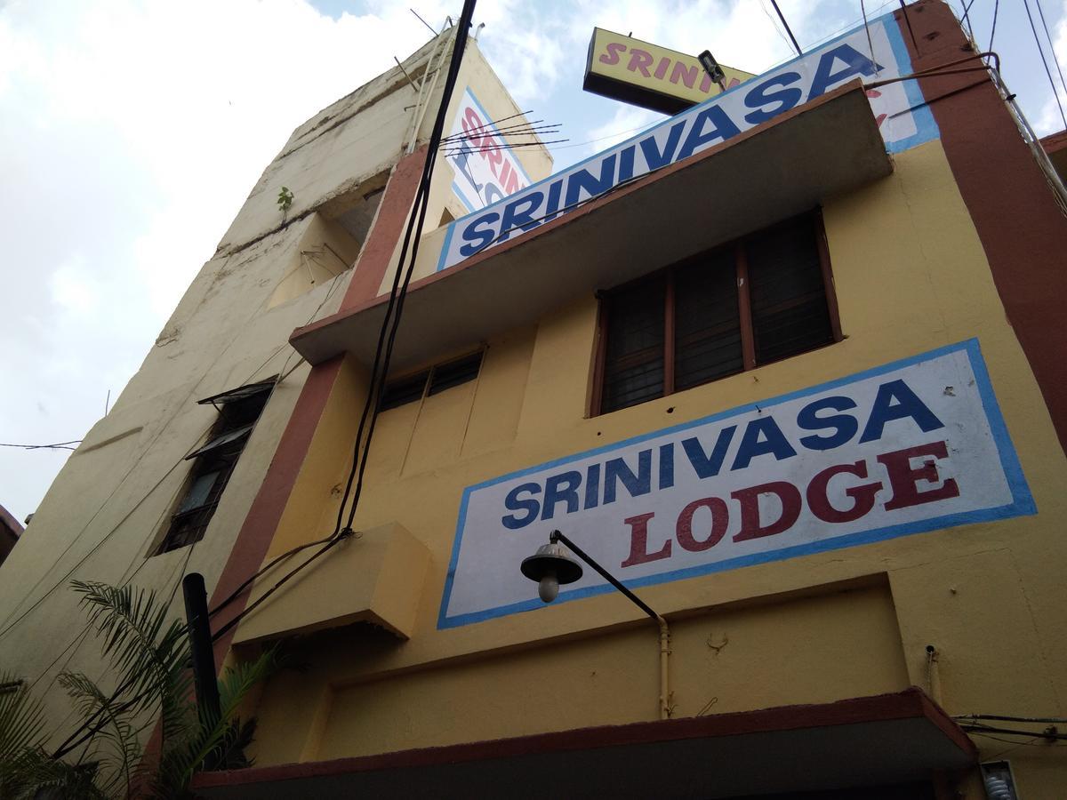 Srinivasa Lodge Hyderabad Exterior photo