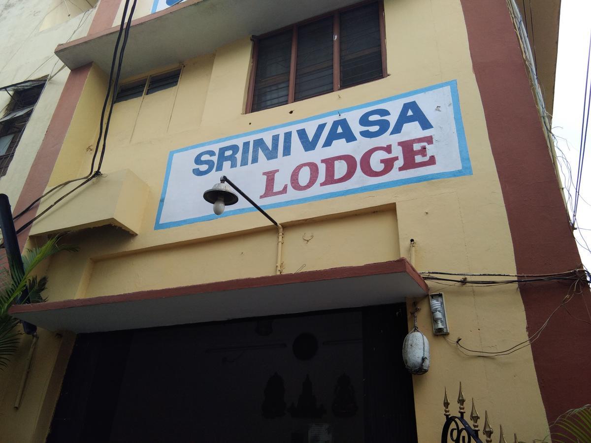 Srinivasa Lodge Hyderabad Exterior photo